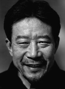 港台明星评价李雪健,演技精湛，敬业楷模