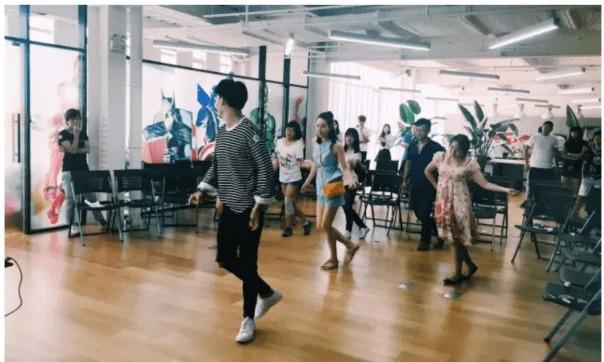 关于娱乐的职业,职业角色与精彩人生